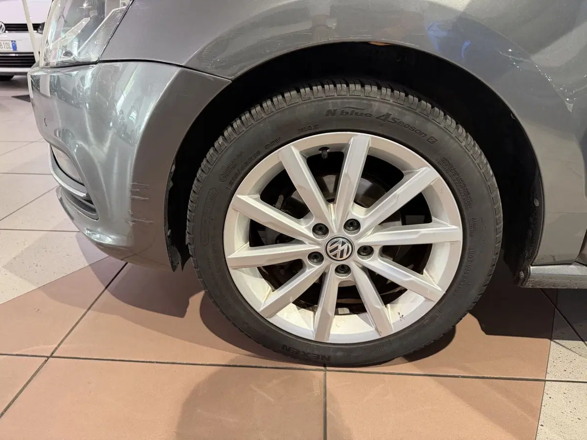 Volkswagen Polo usata a Genova (14)