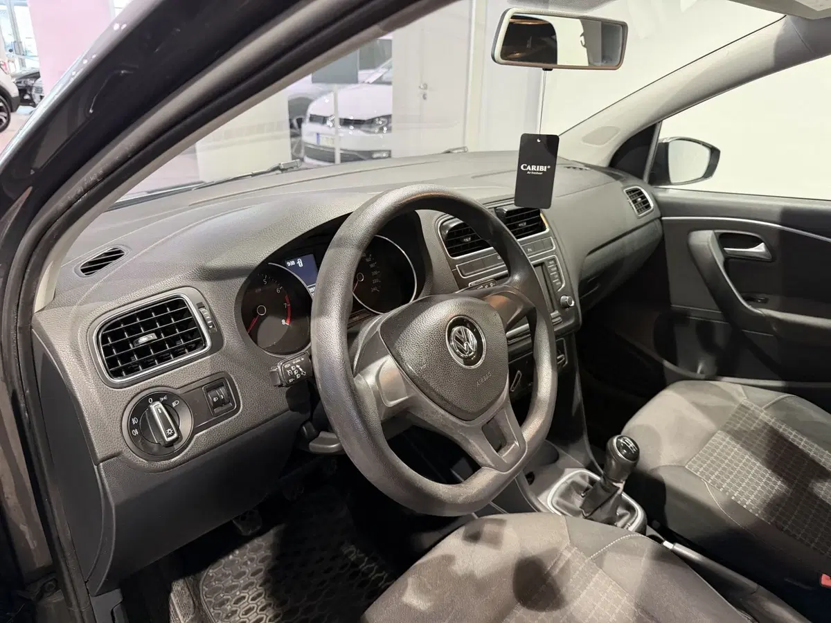 Volkswagen Polo usata a Genova (8)