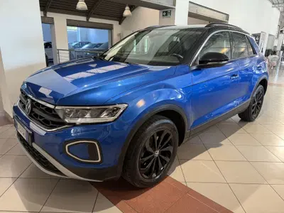 Volkswagen T-Roc 1.0 TSI Life del 2022 usata a Genova