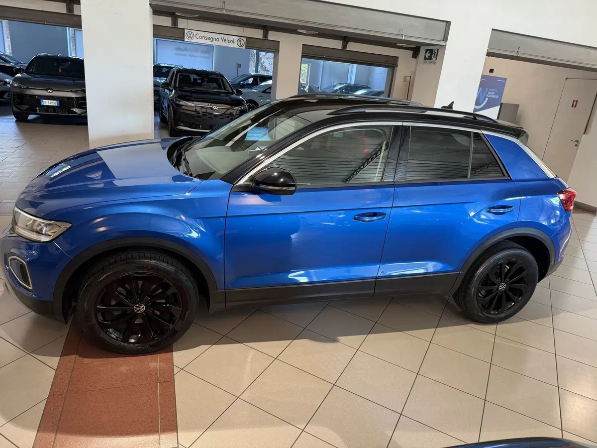 Volkswagen T-Roc usata a Genova (2)