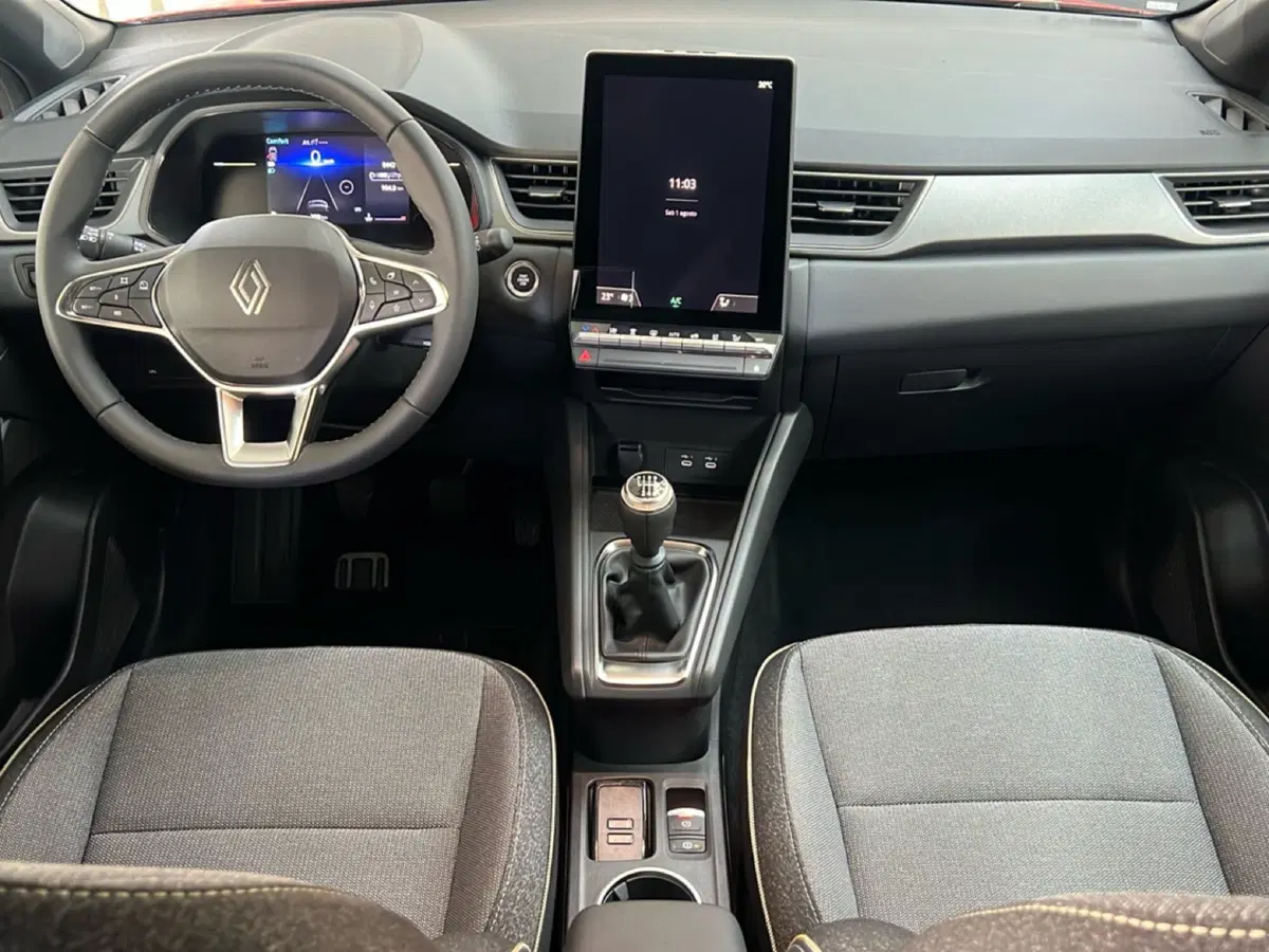 Renault Captur usata a Roma (11)