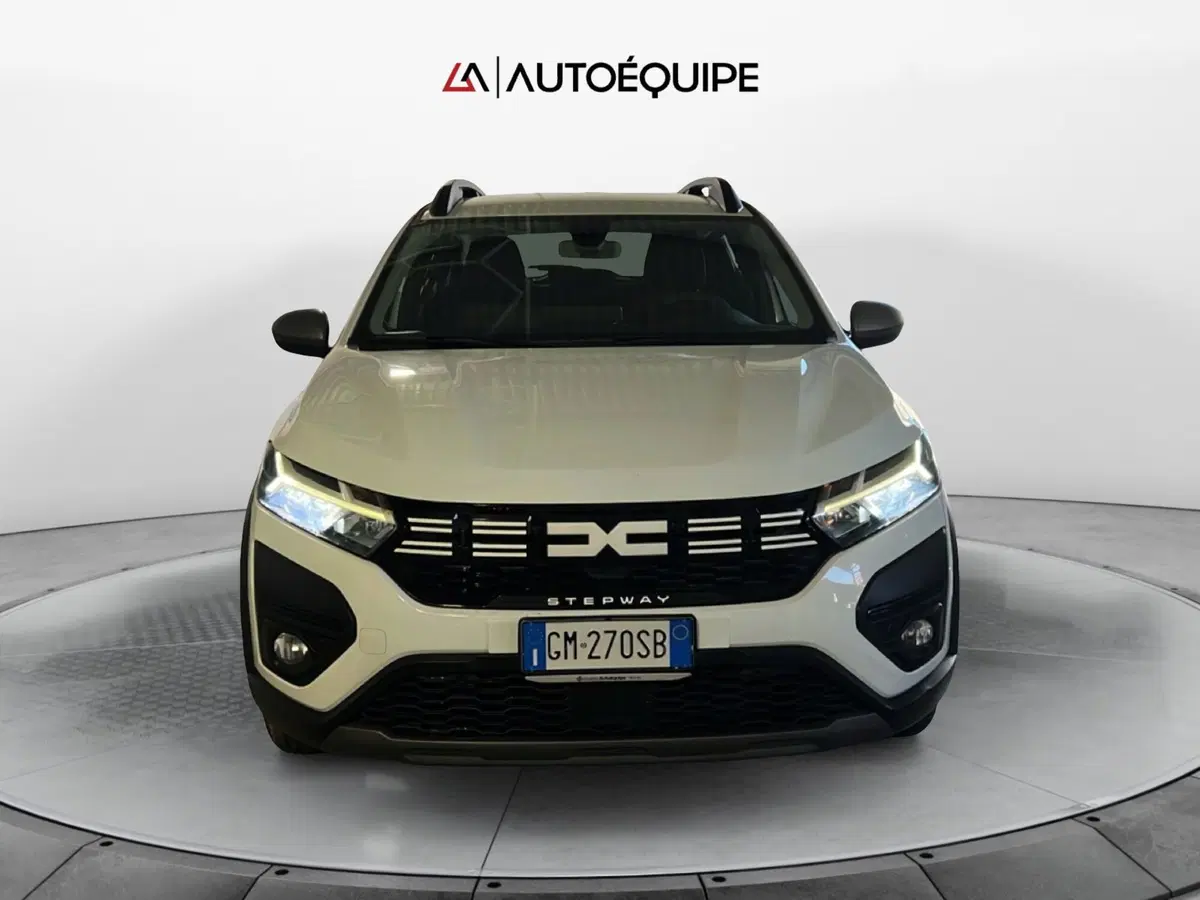 Dacia Sandero usata a Roma (8)
