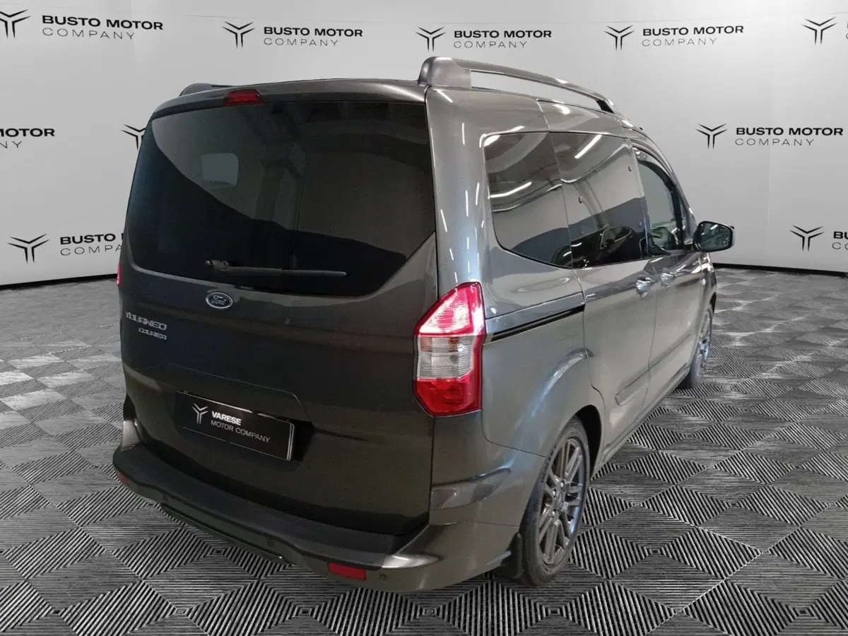Ford Tourneo Courier usata a Varese (6)