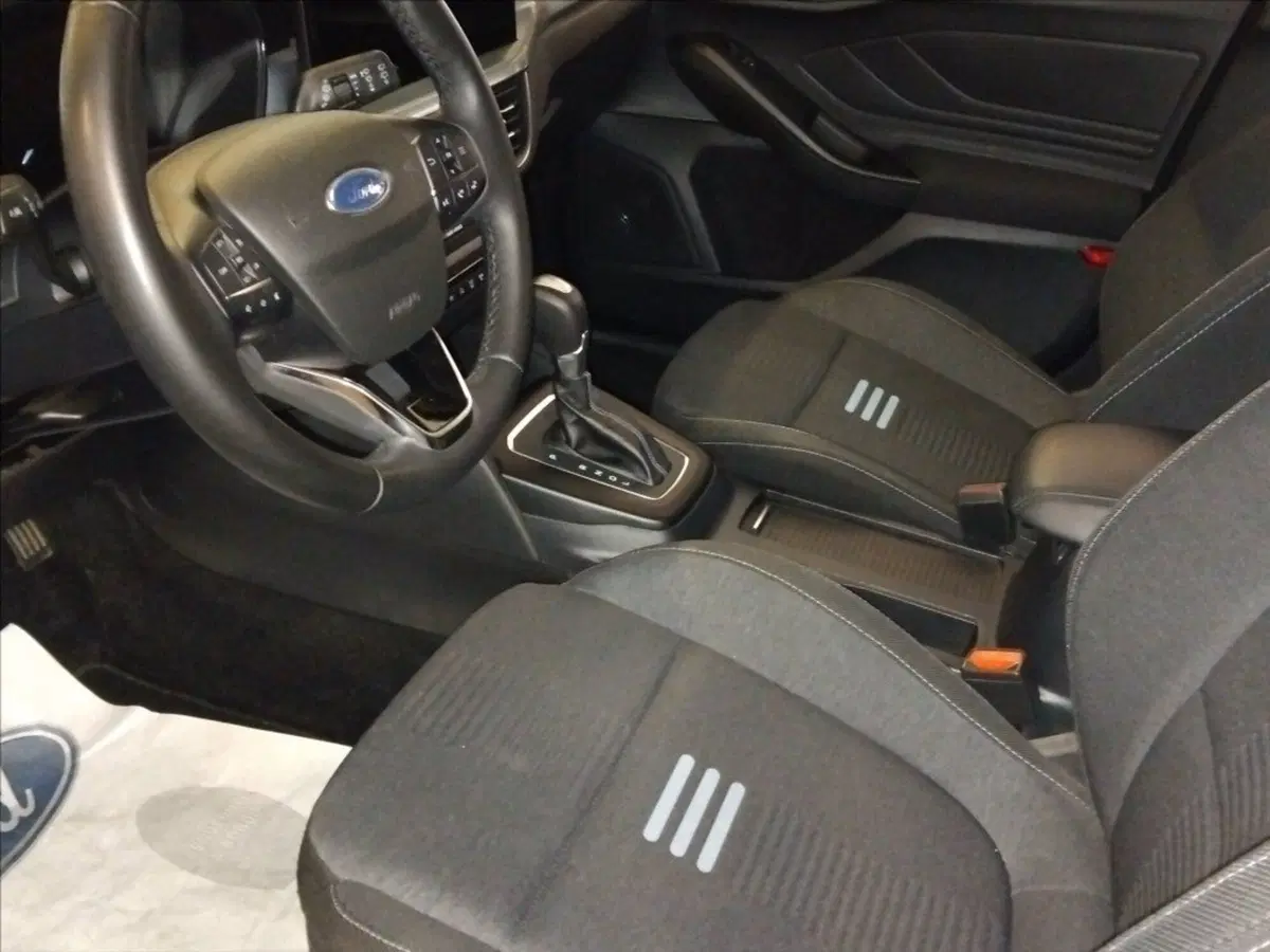 Ford Focus usata a Milano (16)