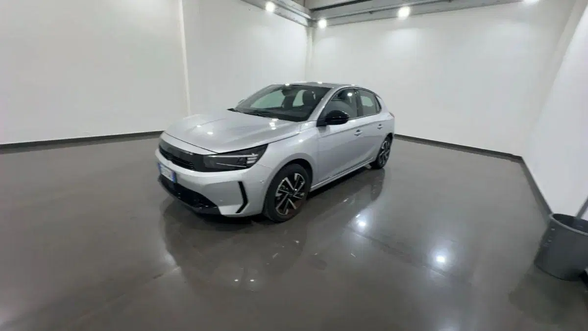 Opel Corsa usata a Milano (2)
