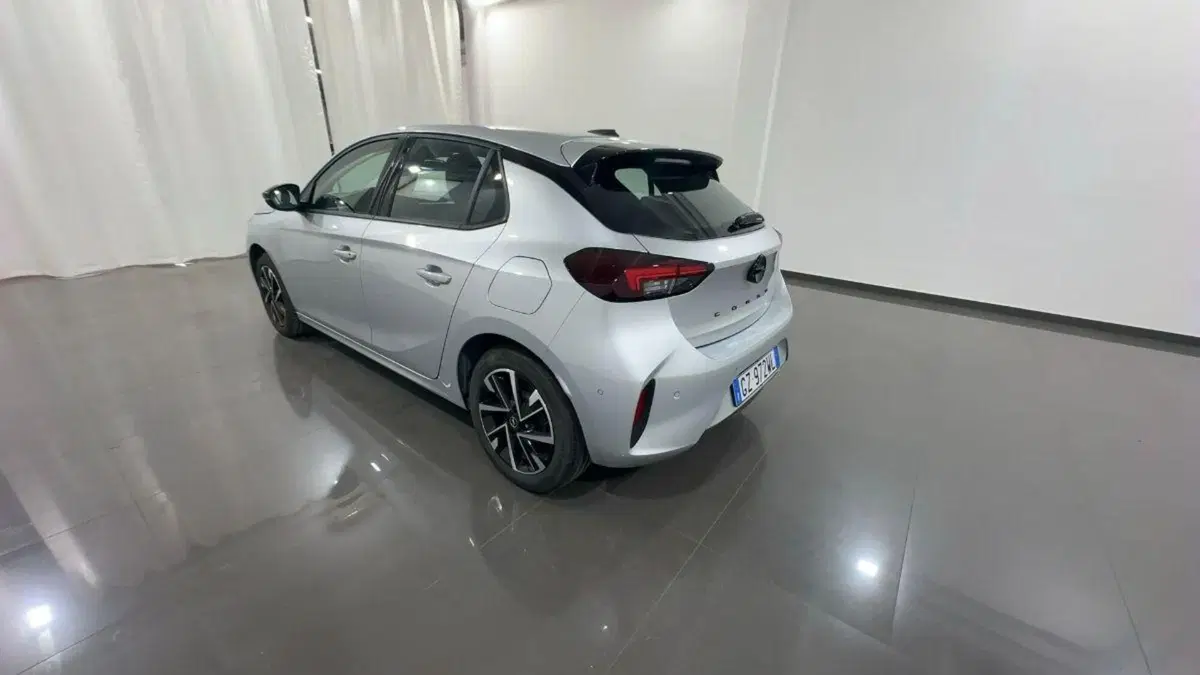 Opel Corsa usata a Milano (3)