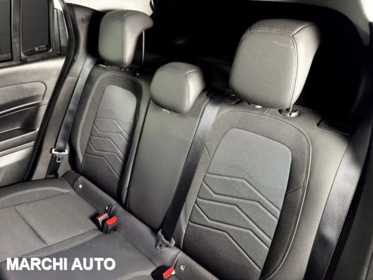 Jeep Avenger usata a Perugia (11)