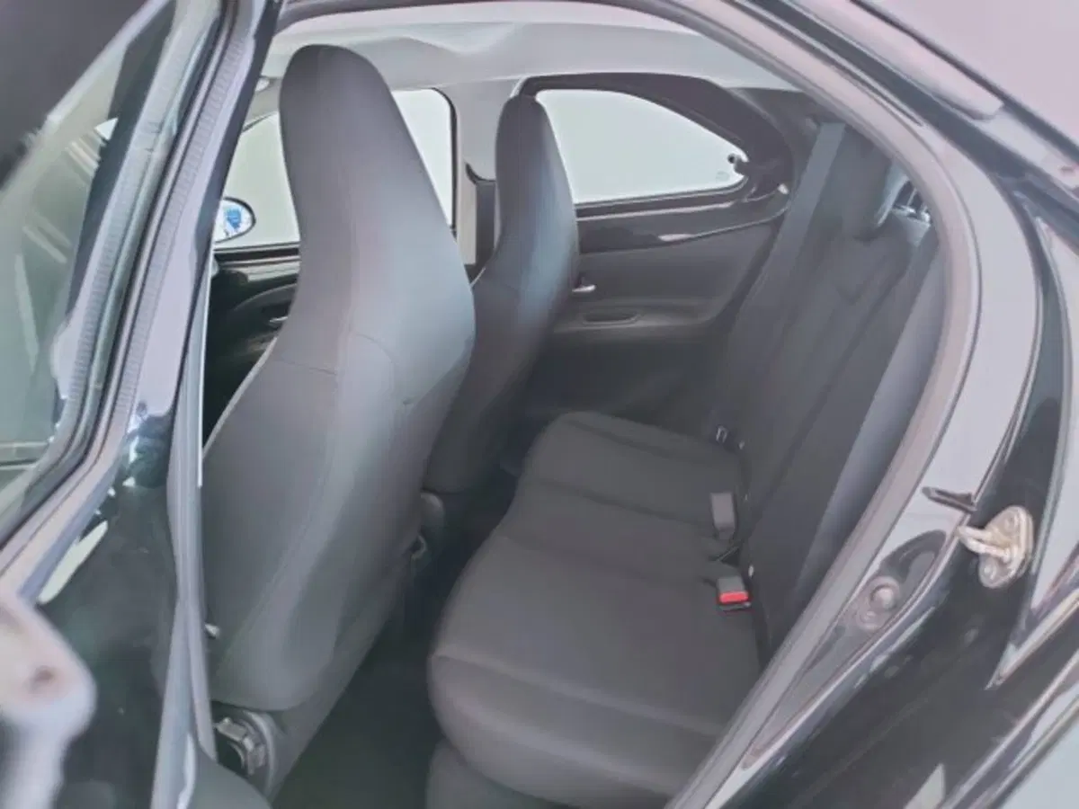 Toyota Aygo X usata a Teramo (15)