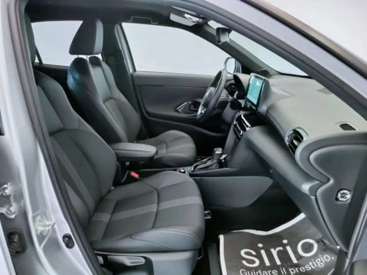 Toyota Yaris Cross usata a Teramo (13)