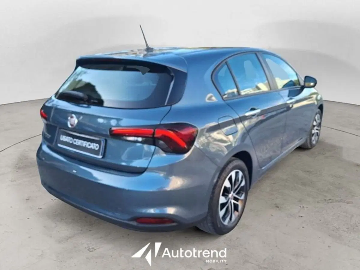 Fiat Tipo usata a Lecce (2)