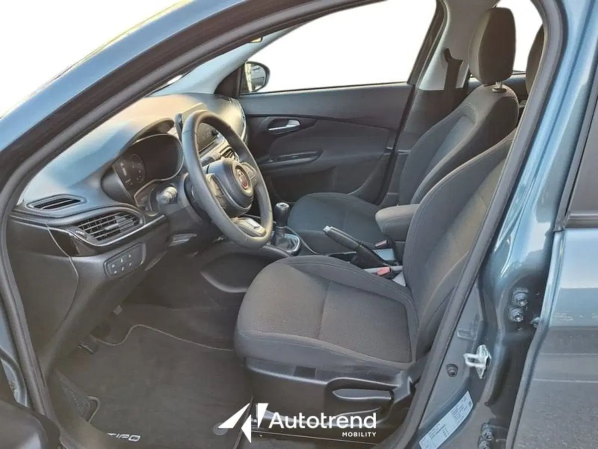 Fiat Tipo usata a Lecce (6)