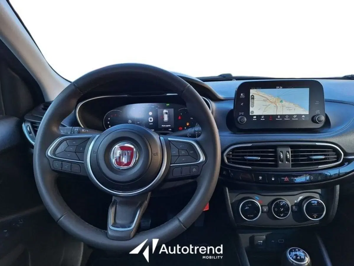 Fiat Tipo usata a Lecce (9)