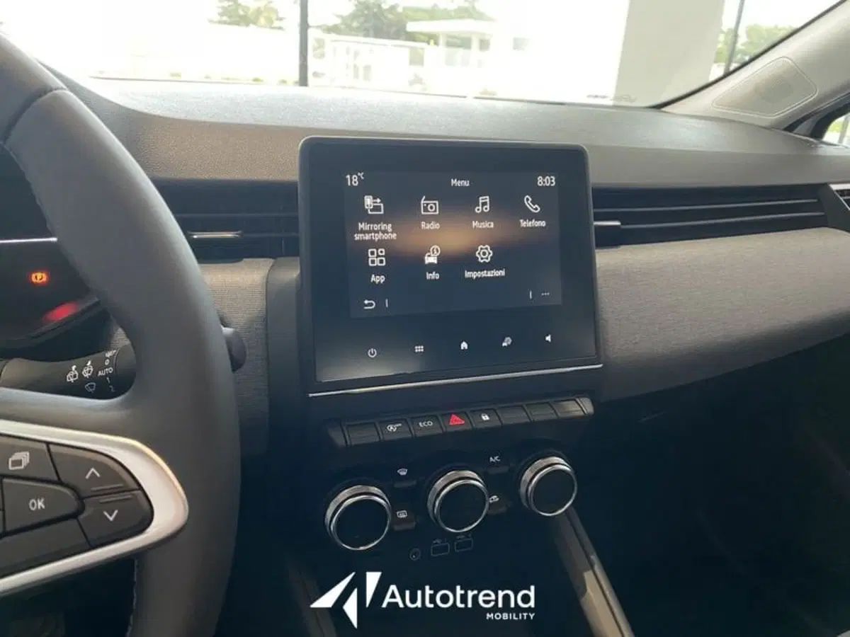 Mitsubishi Colt nuova a Lecce (17)