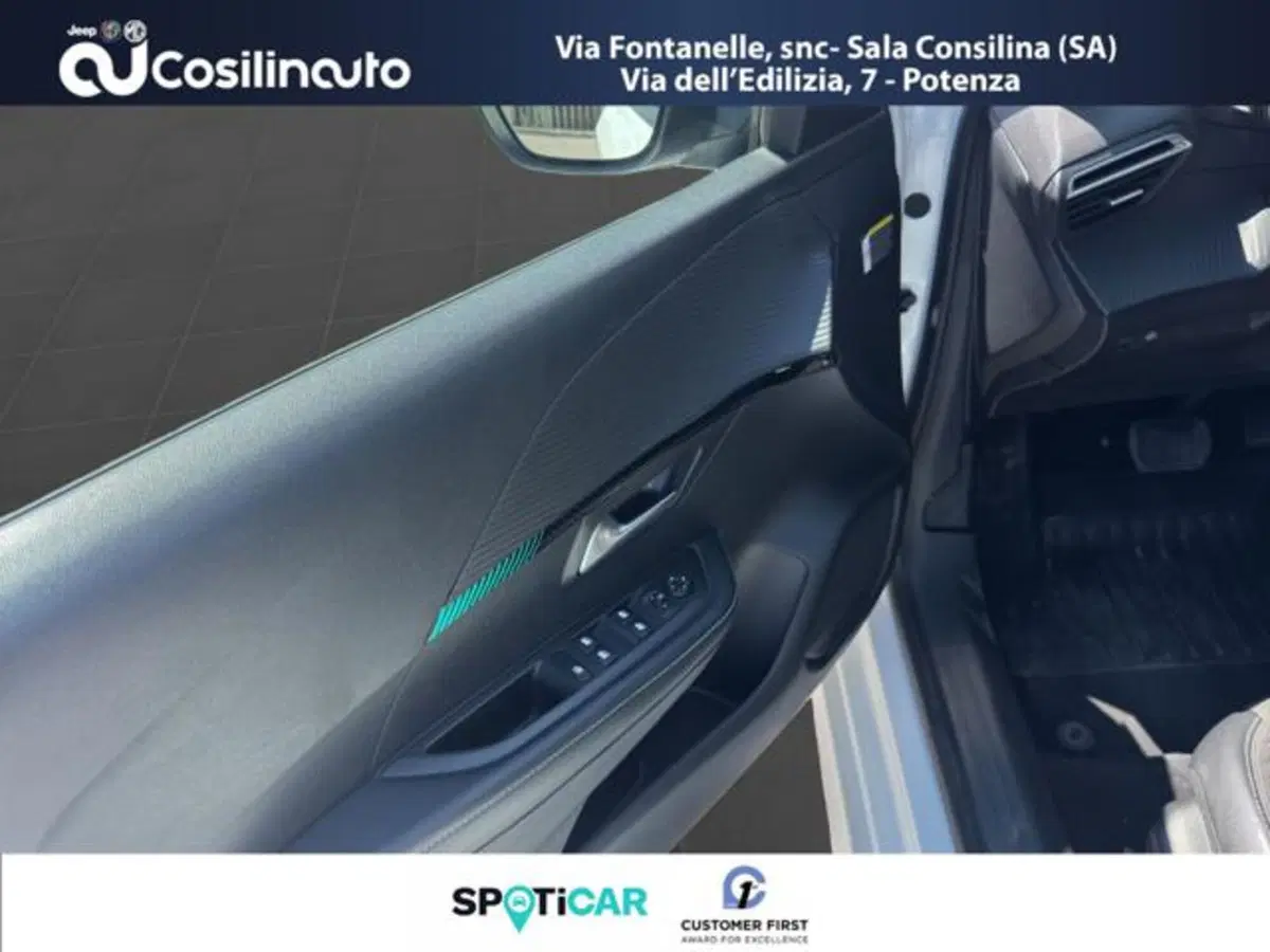 Peugeot 208 usata a Salerno (16)