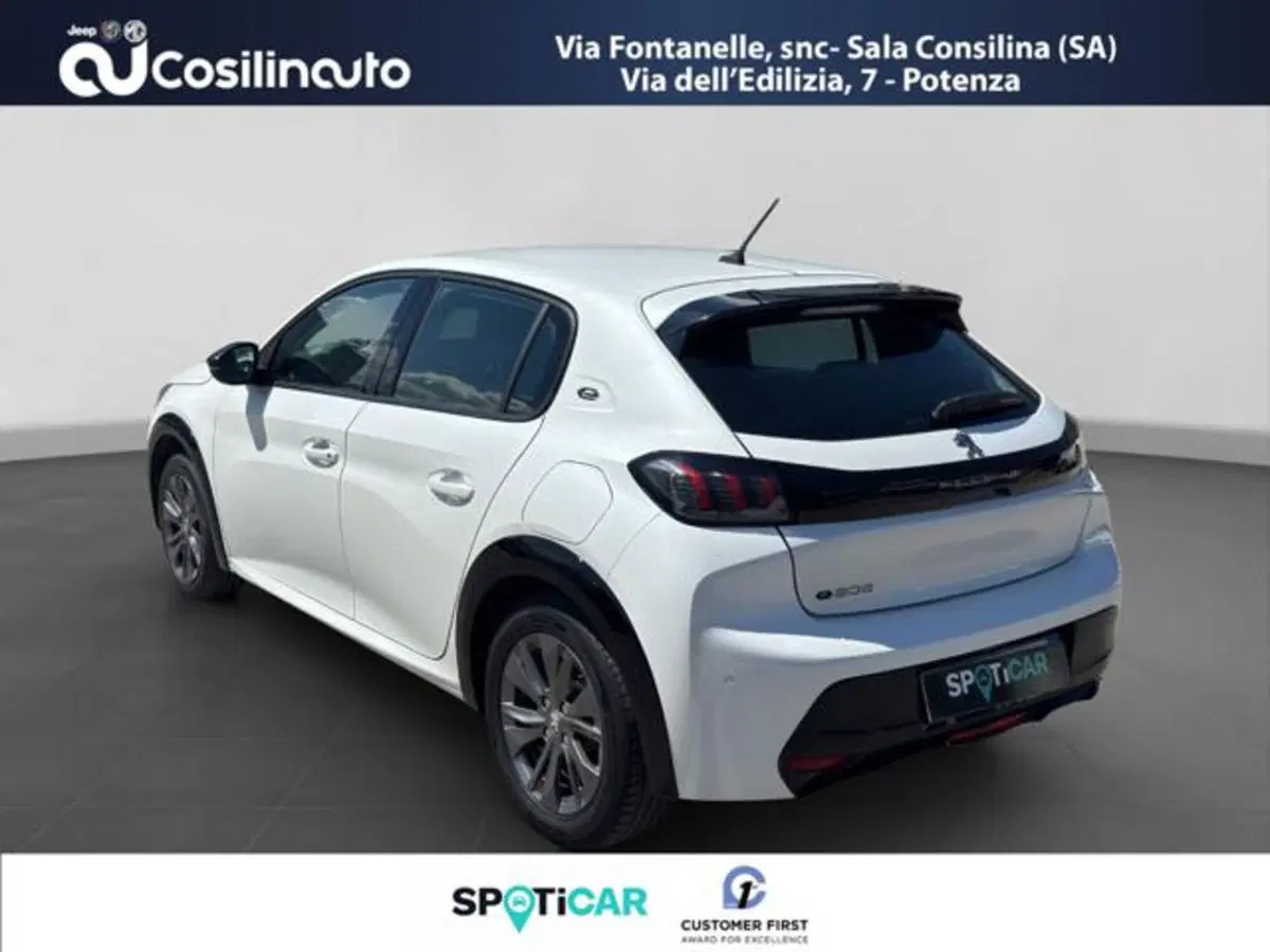 Peugeot 208 usata a Salerno (3)