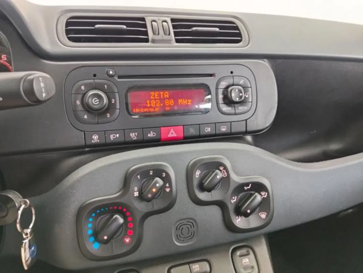 Fiat Panda usata a Como (12)