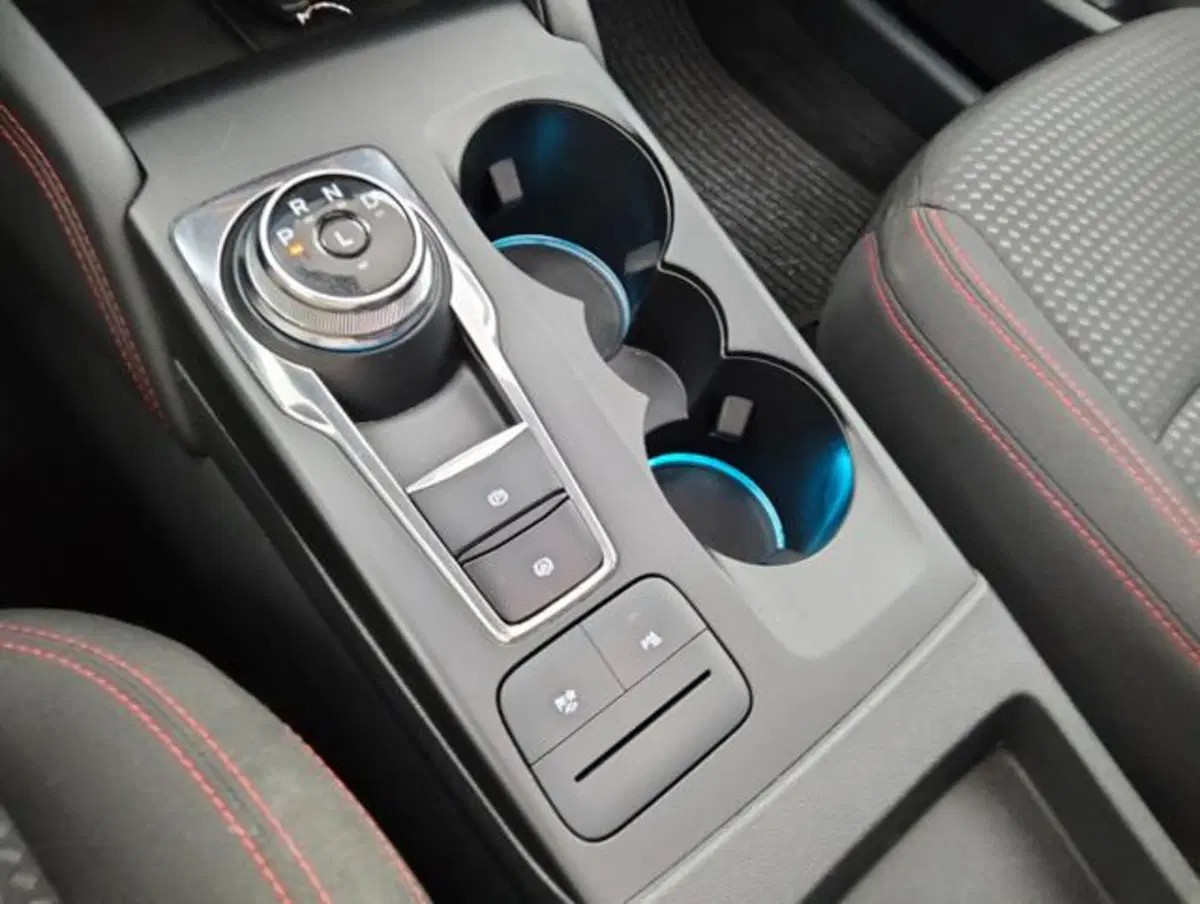 Ford Kuga usata a Como (16)