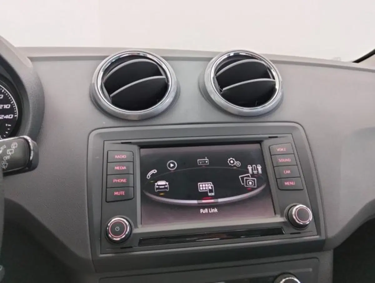 SEAT Ibiza usata a Como (13)
