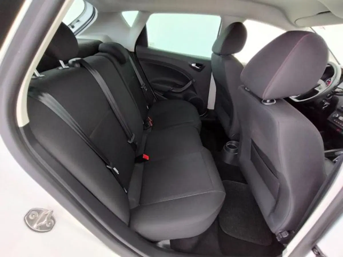 SEAT Ibiza usata a Como (5)