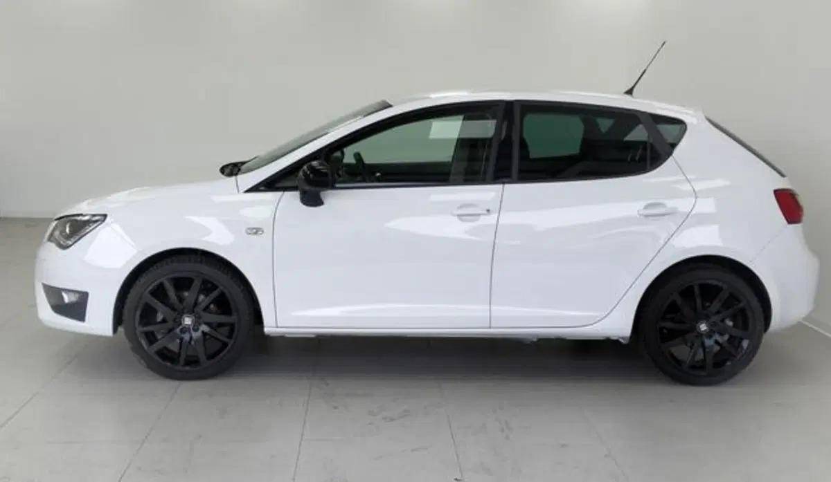 SEAT Ibiza usata a Como (8)