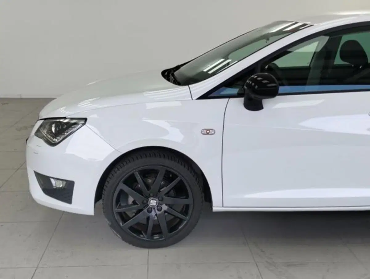 SEAT Ibiza usata a Como (9)