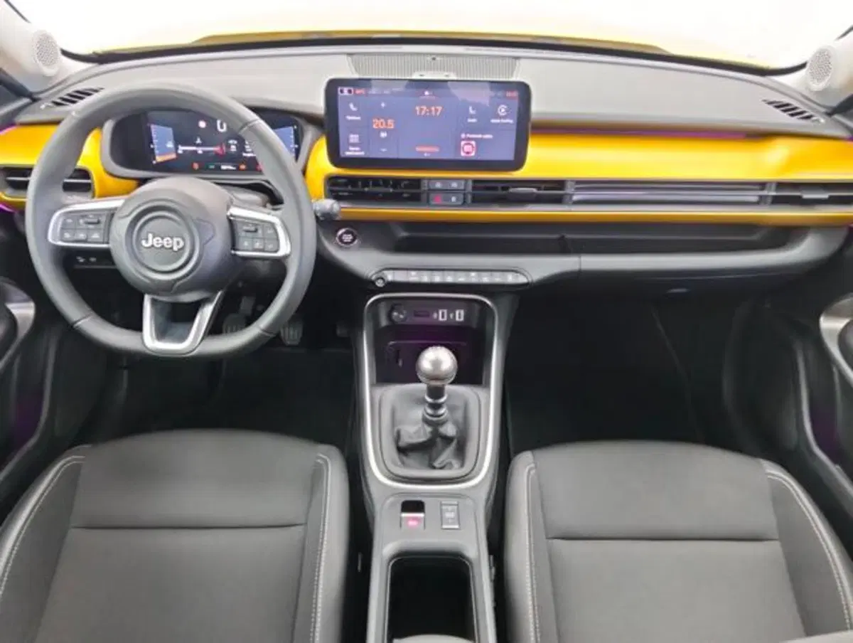 Jeep Avenger usata a Como (4)
