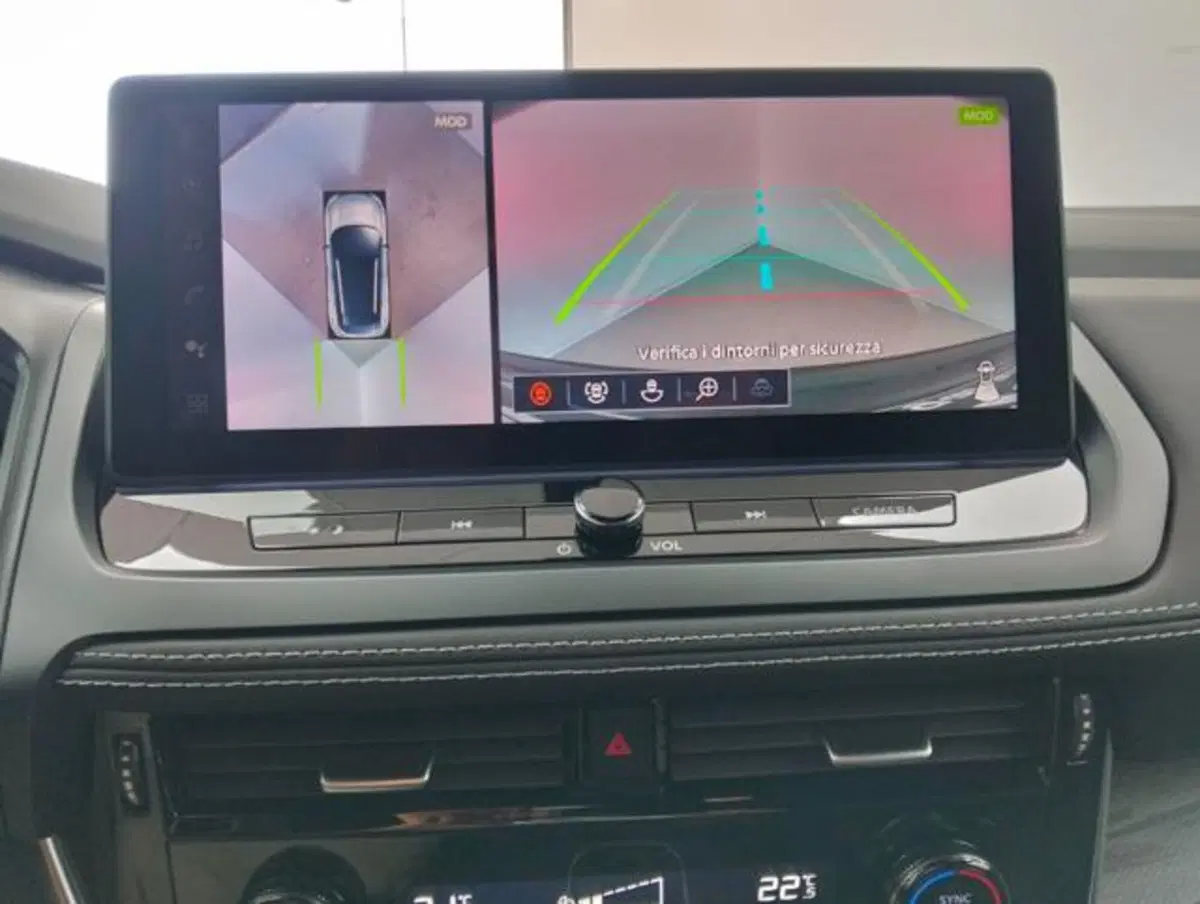 Nissan Qashqai nuova a Como (16)