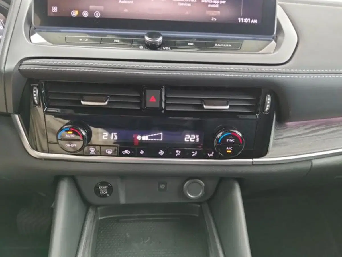 Nissan Qashqai nuova a Como (17)