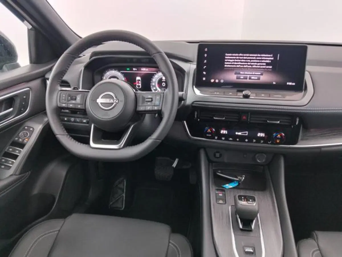 Nissan Qashqai nuova a Como (9)
