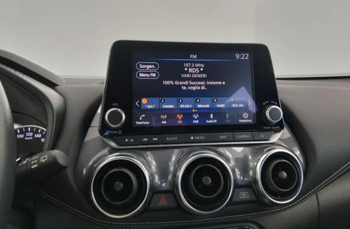 Nissan Juke usata a Como (14)