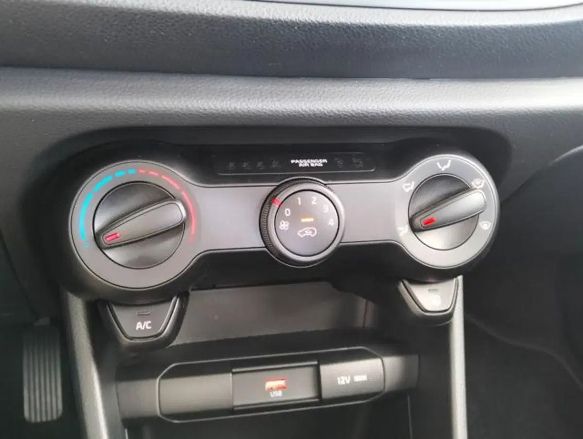 Kia Picanto usata a Como (15)