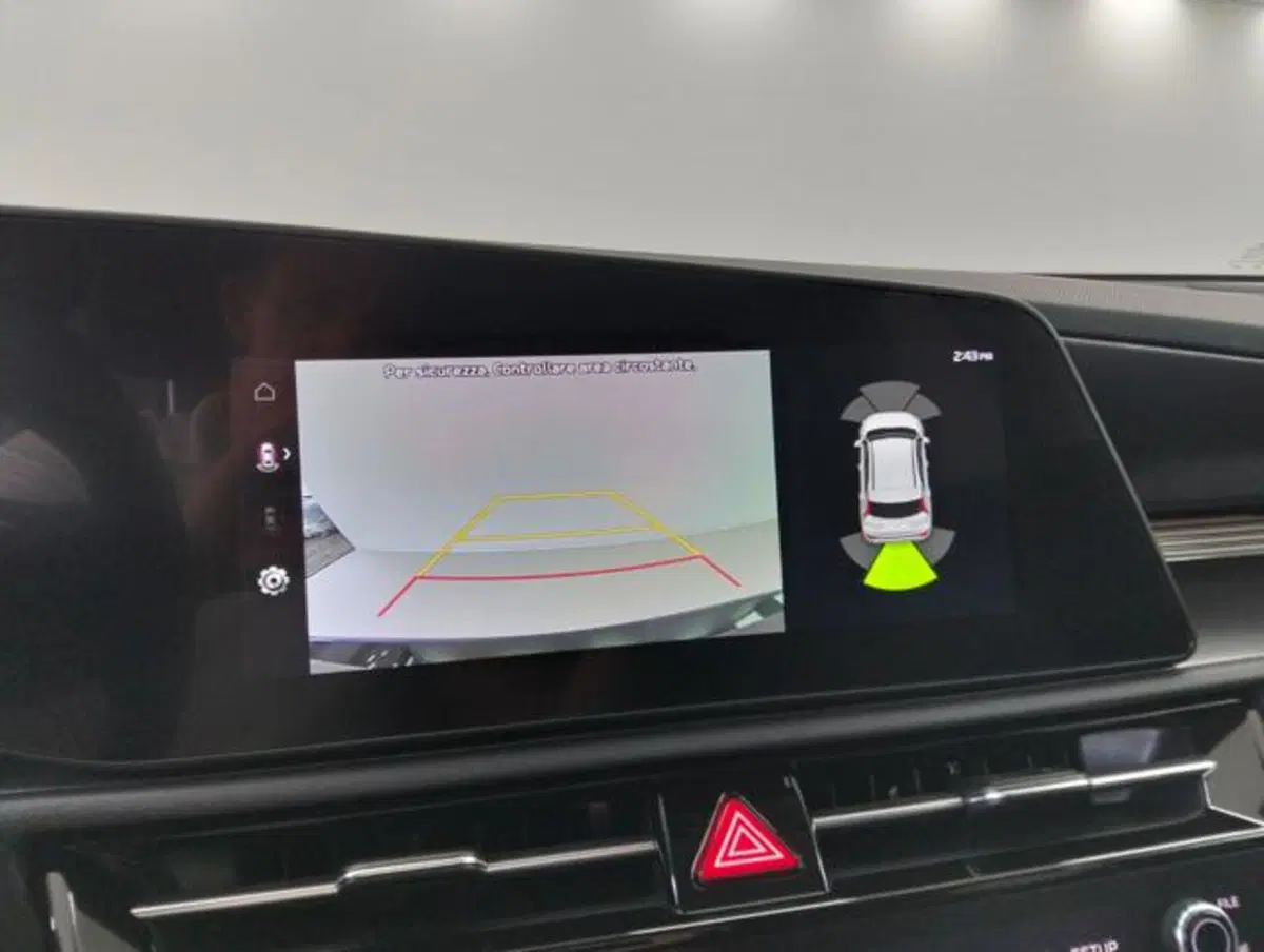 Kia Niro usata a Como (16)