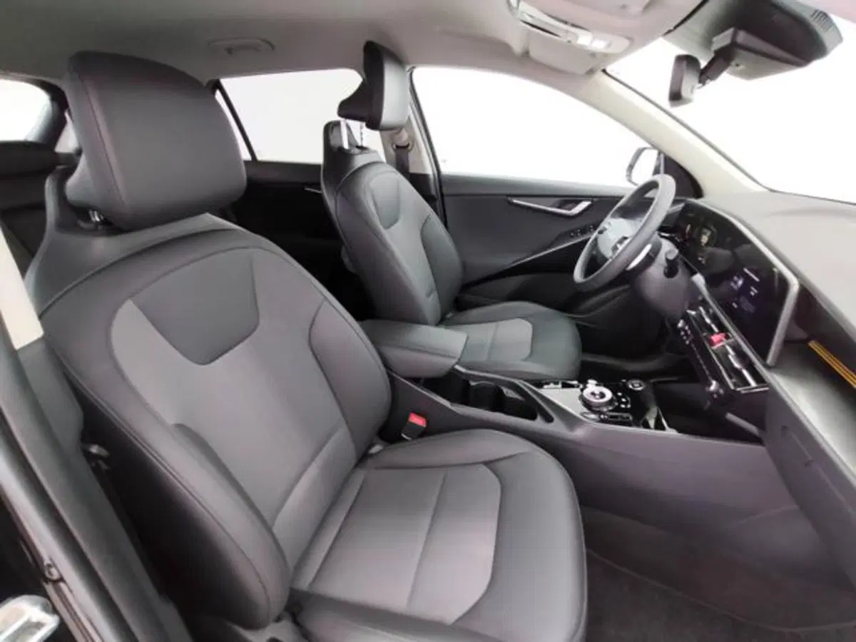 Kia Niro usata a Como (3)
