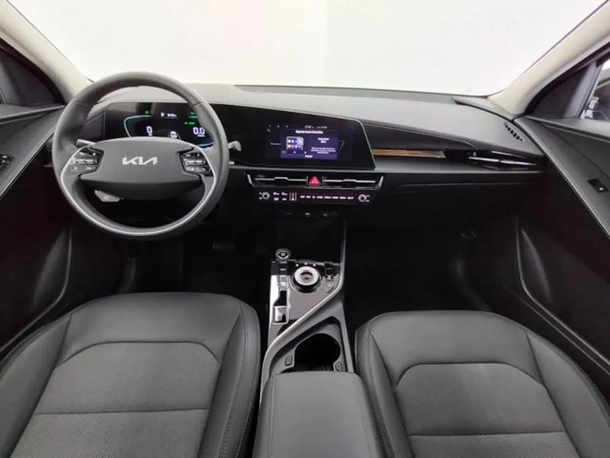 Kia Niro usata a Como (4)