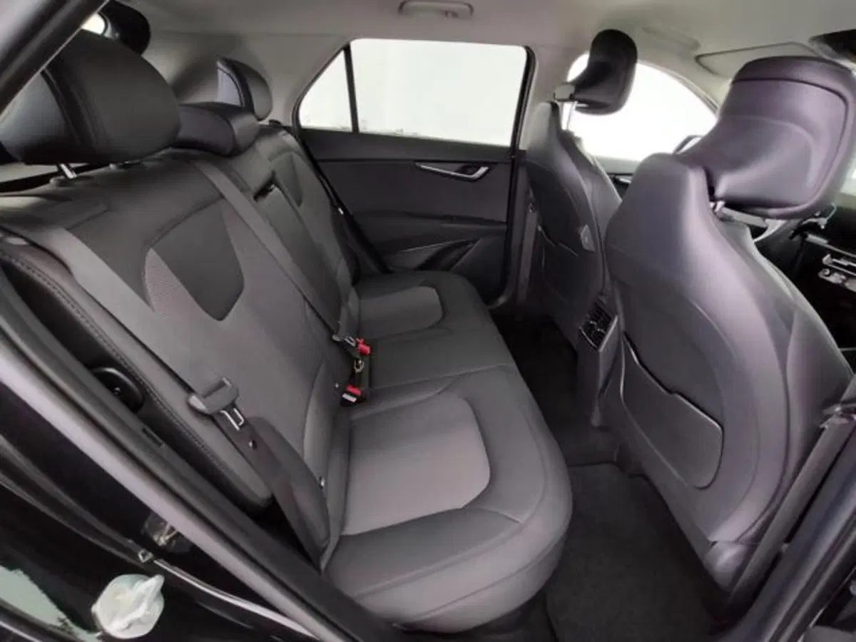 Kia Niro usata a Como (5)