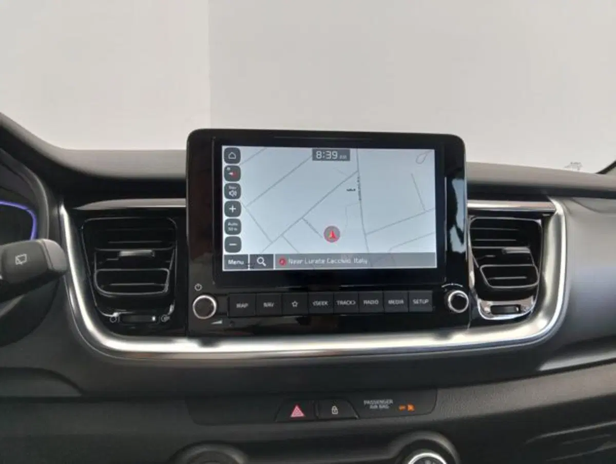 Kia Stonic usata a Como (13)