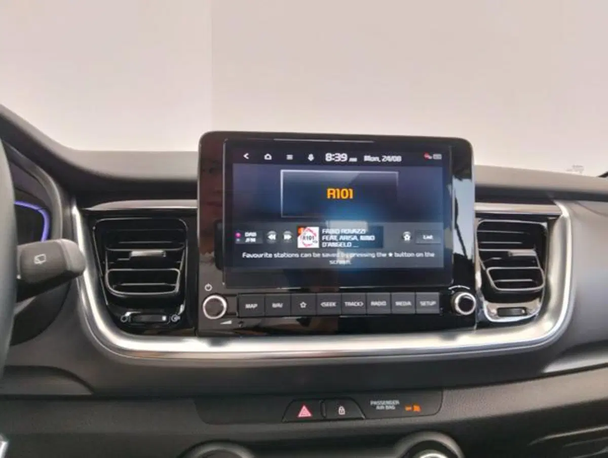 Kia Stonic usata a Como (15)