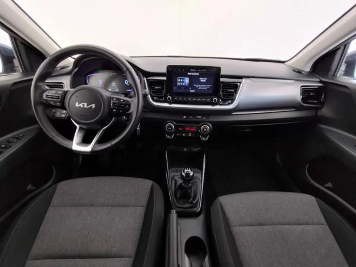 Kia Stonic usata a Como (4)
