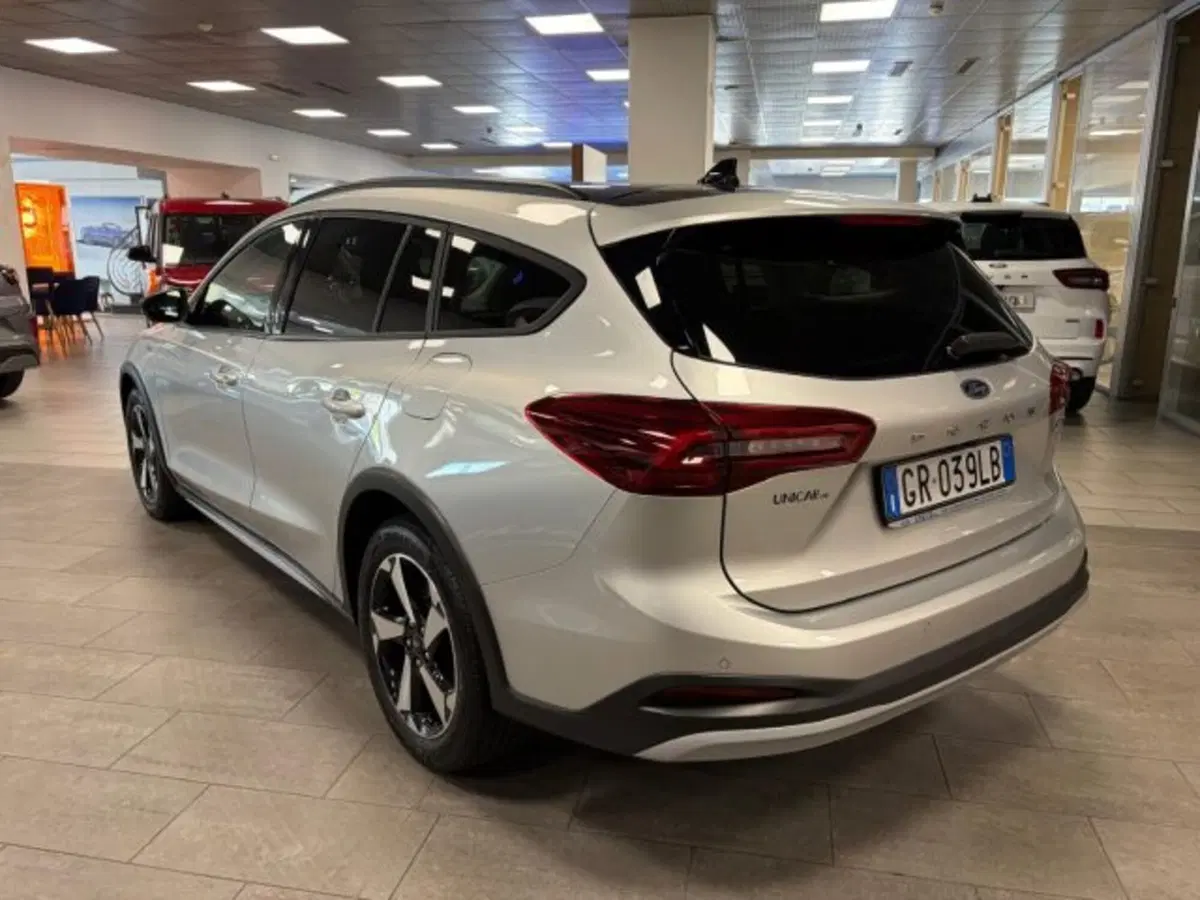 Ford Focus Station Wagon usata a Cuneo (5)