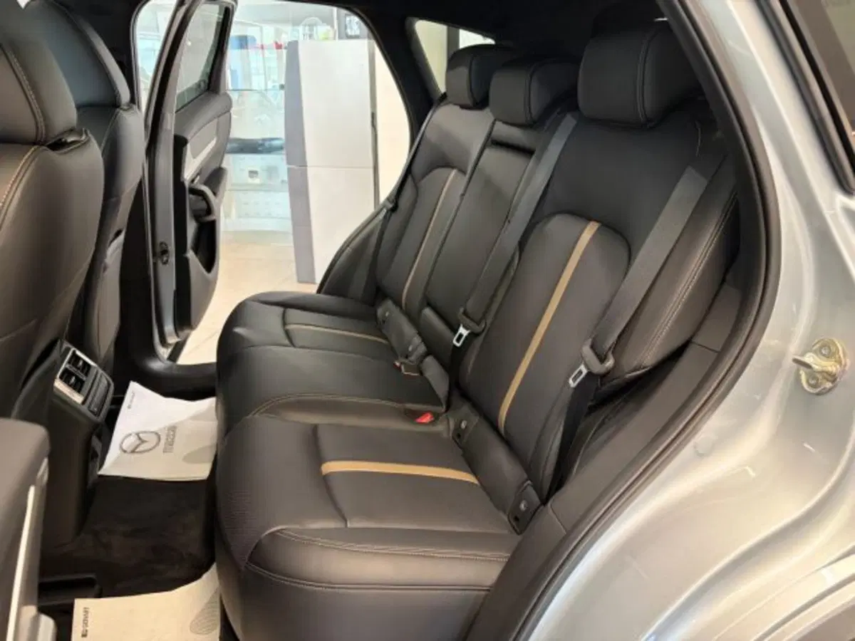 Mazda CX-60 nuova a Cuneo (15)