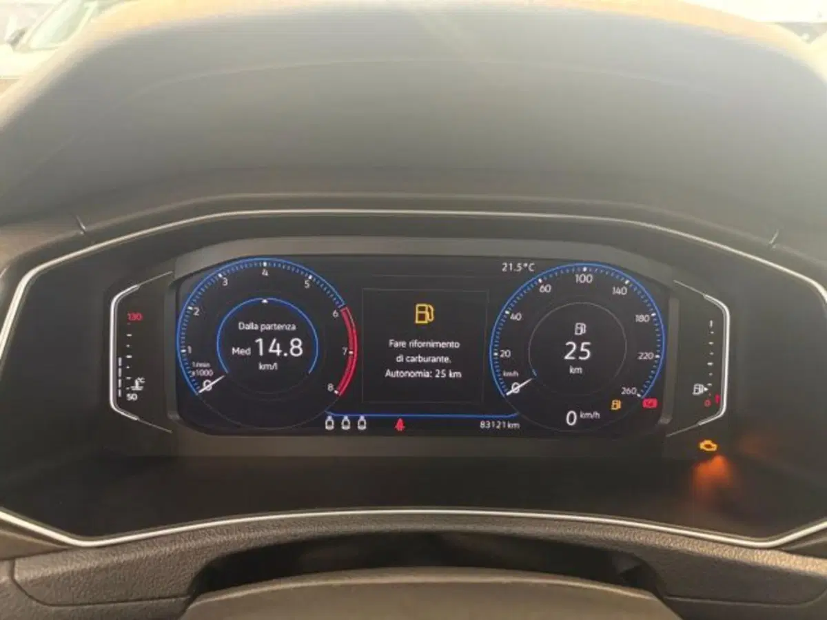 Volkswagen T-Roc usata a Cuneo (11)