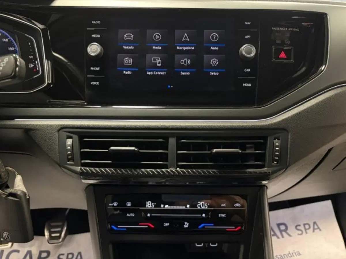 Volkswagen Taigo usata a Cuneo (11)