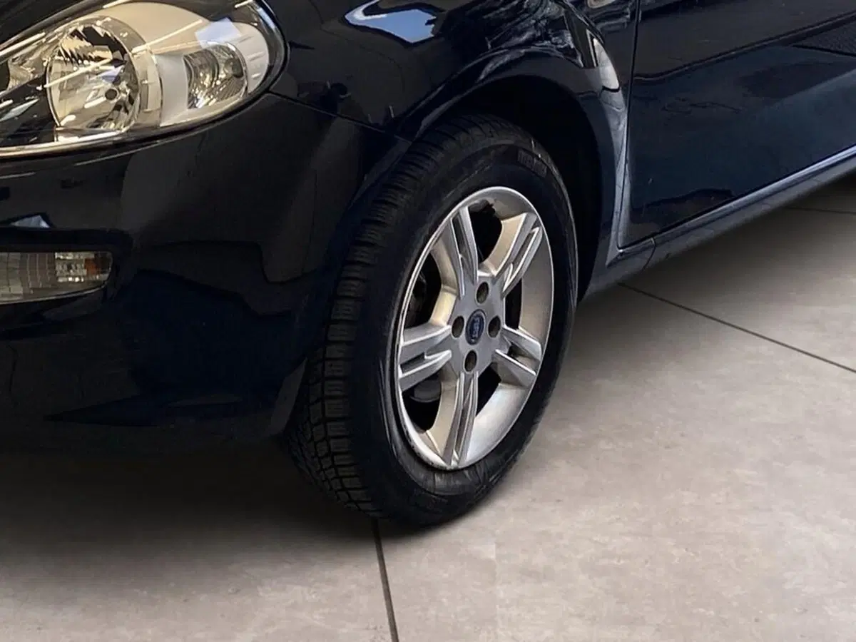Fiat Punto usata a Torino (15)