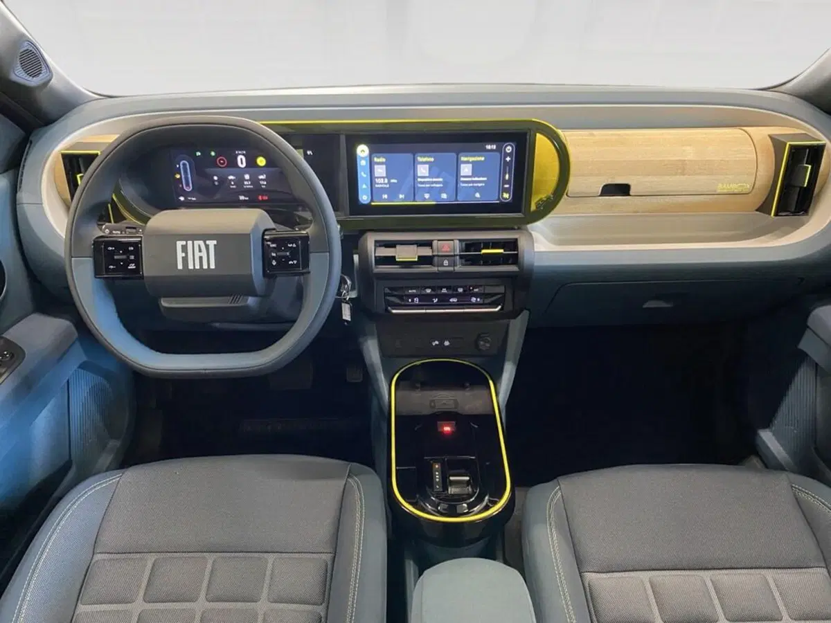 Fiat Grande Panda nuova a Torino (6)