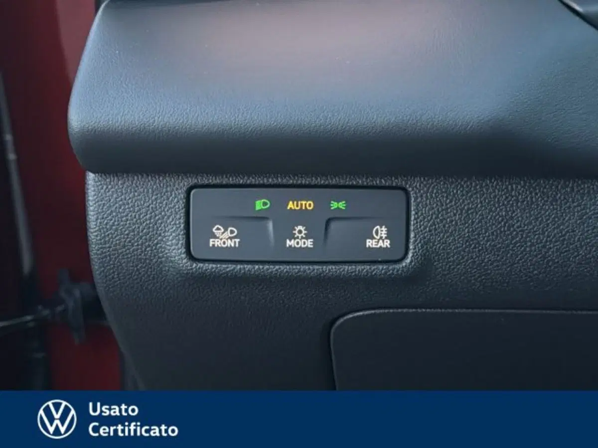 Volkswagen T-Roc usata a Vicenza (13)