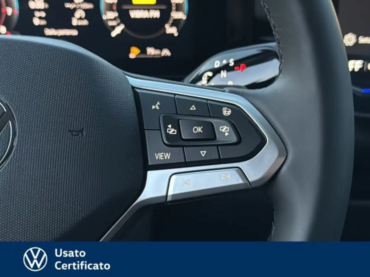 Volkswagen T-Roc usata a Vicenza (17)
