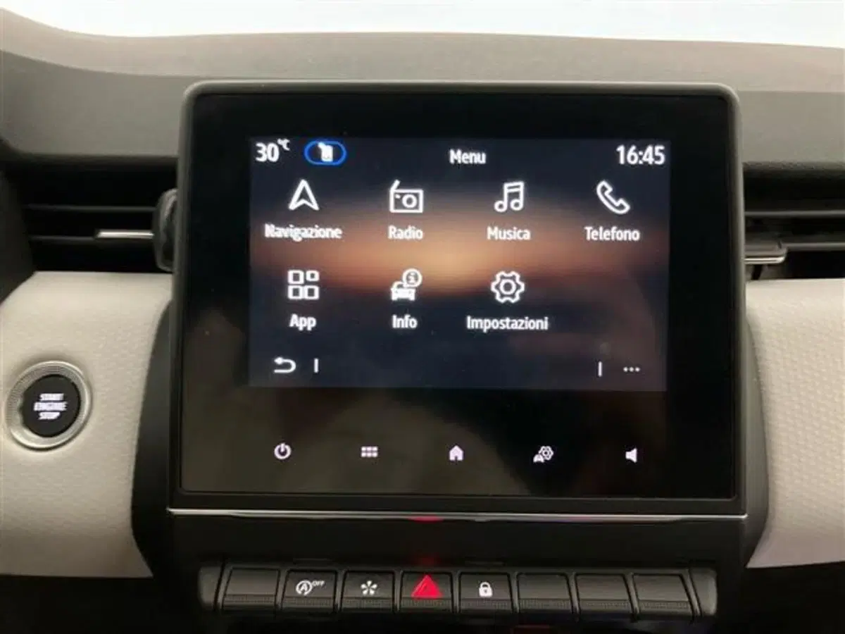 Renault Clio usata a Como (13)