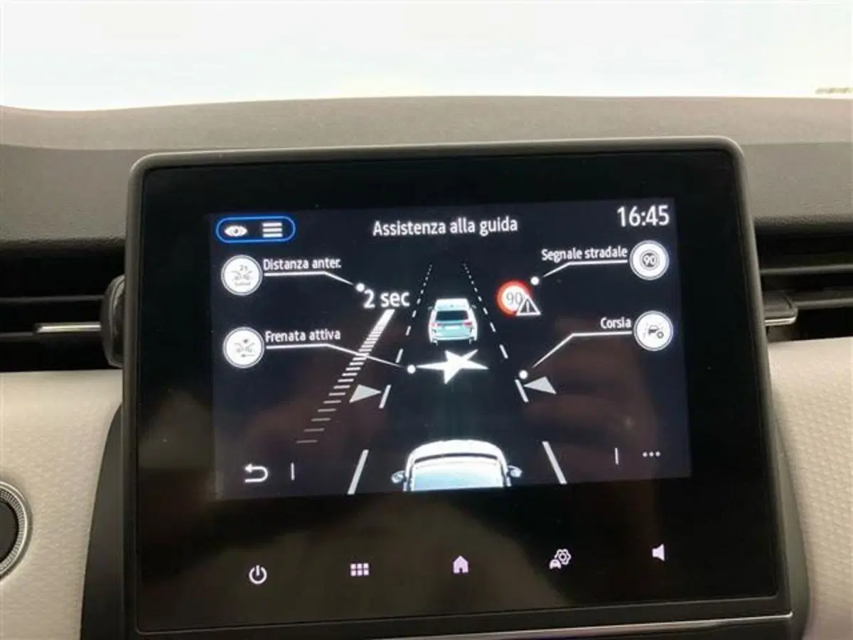 Renault Clio usata a Como (17)