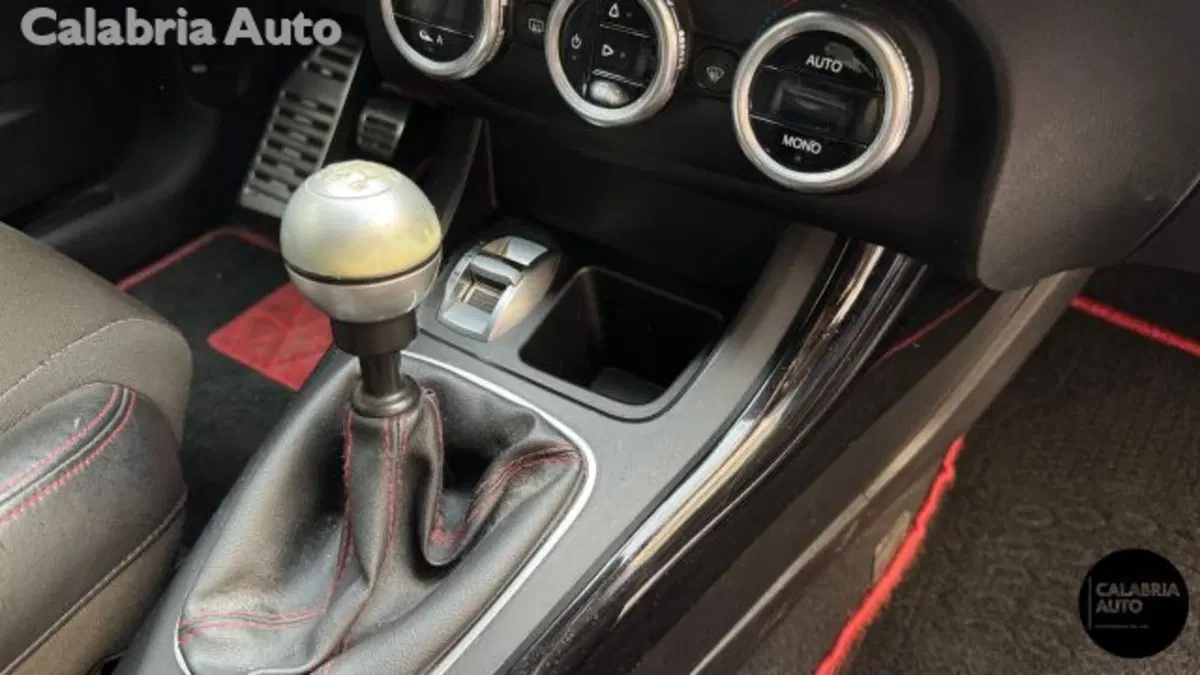 Alfa Romeo Giulietta usata a Reggio Calabria (18)
