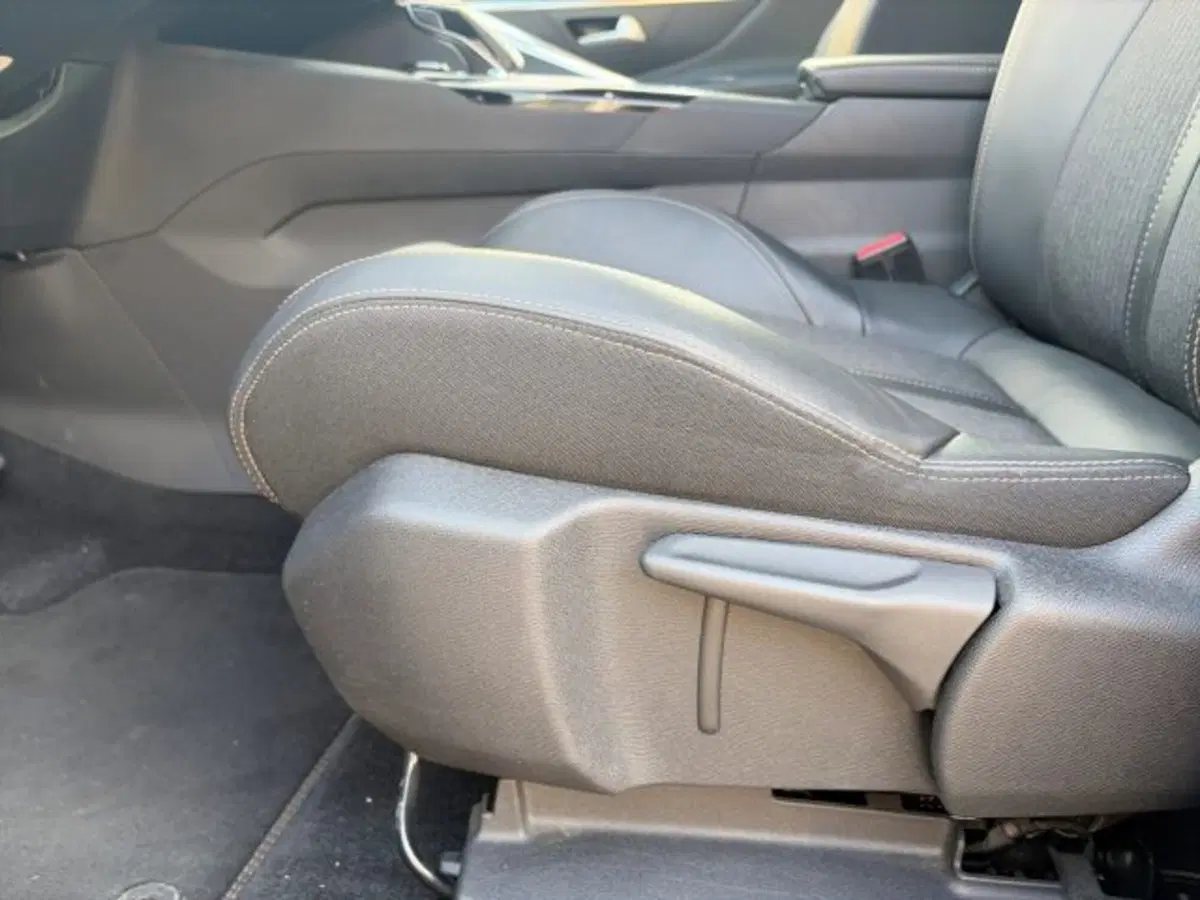 Peugeot 3008 usata a Modena (9)